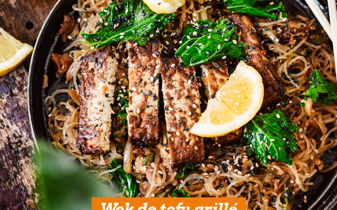 Wok de tofu grillé sésame gingembre